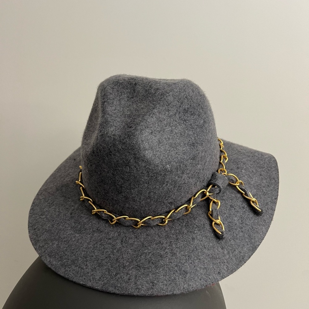 DKNY Gray Wool Fedora with Gold Chain Accent